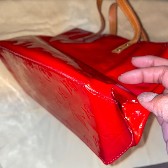 🔥SALE🔥 EUC Auth Louis Vuitton Reade Vernis bag - Picture 15 of 15